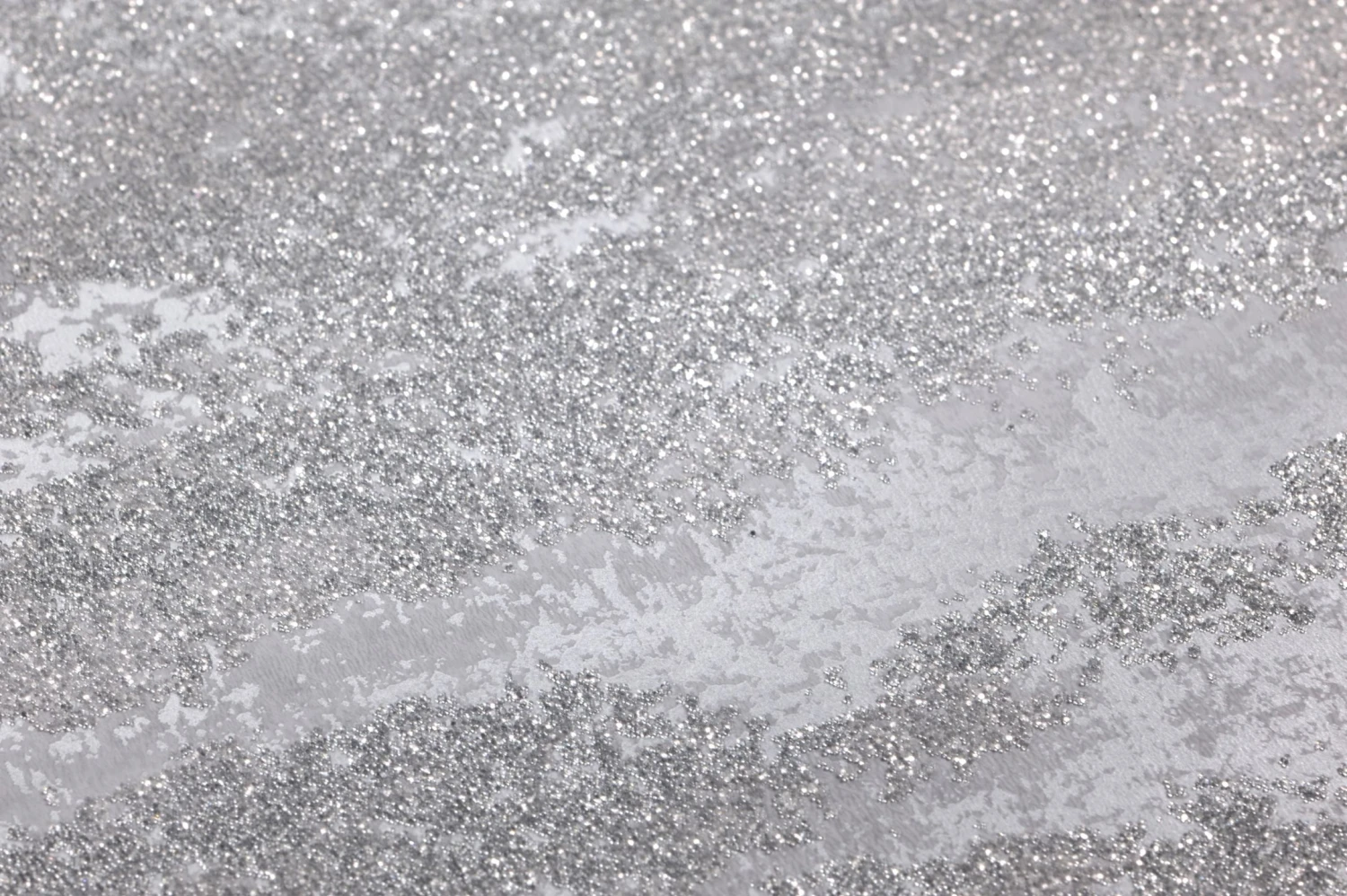 Tapete Waft Of Mist Silber Schimmer 3 Tapete Waft Of Mist Silber Schimmer – Bild 3