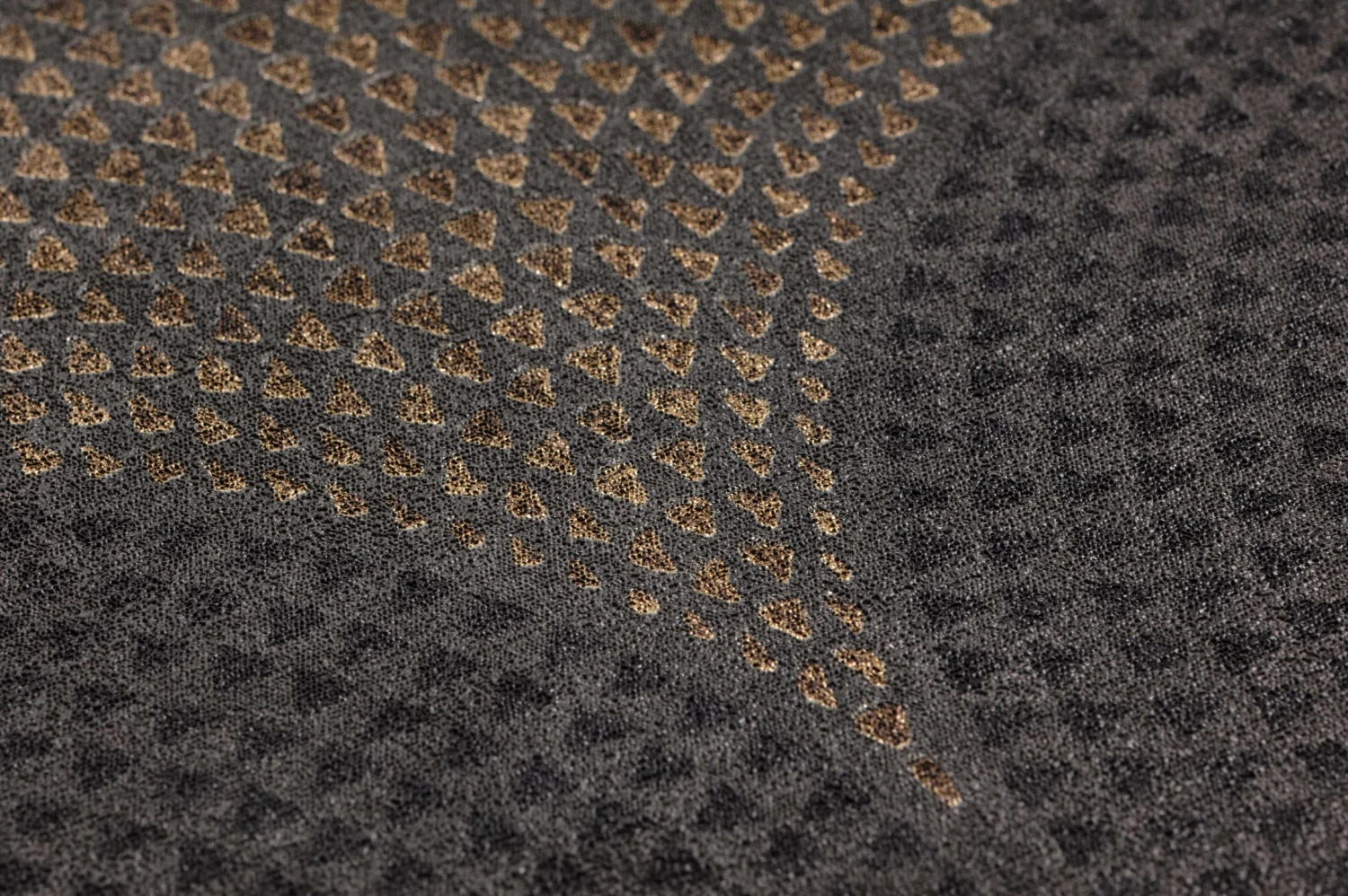 Tapete Avalon Mattgold 3 Tapete Avalon Mattgold – Bild 3