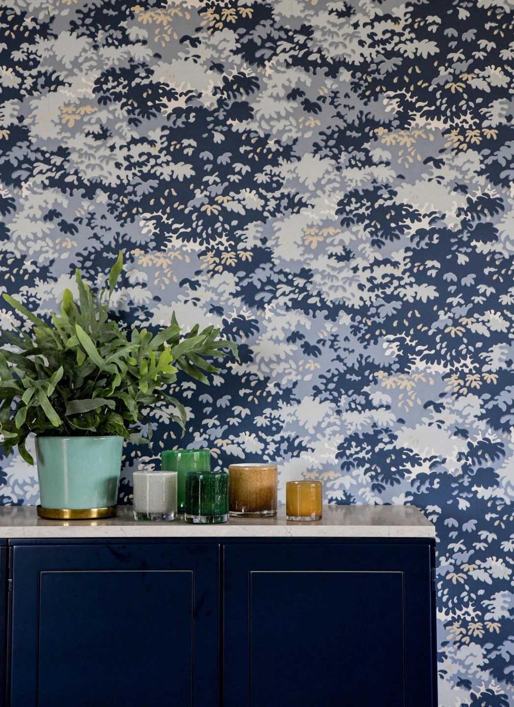 Tapete Into The Woods Blautöne 5 Tapete Into The Woods Blautöne – Bild 5