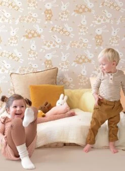Tapete Rabbit Party Hellgraubeige -ferm LIVING Verkäufe Rabbit Party C 389391 2880x1440